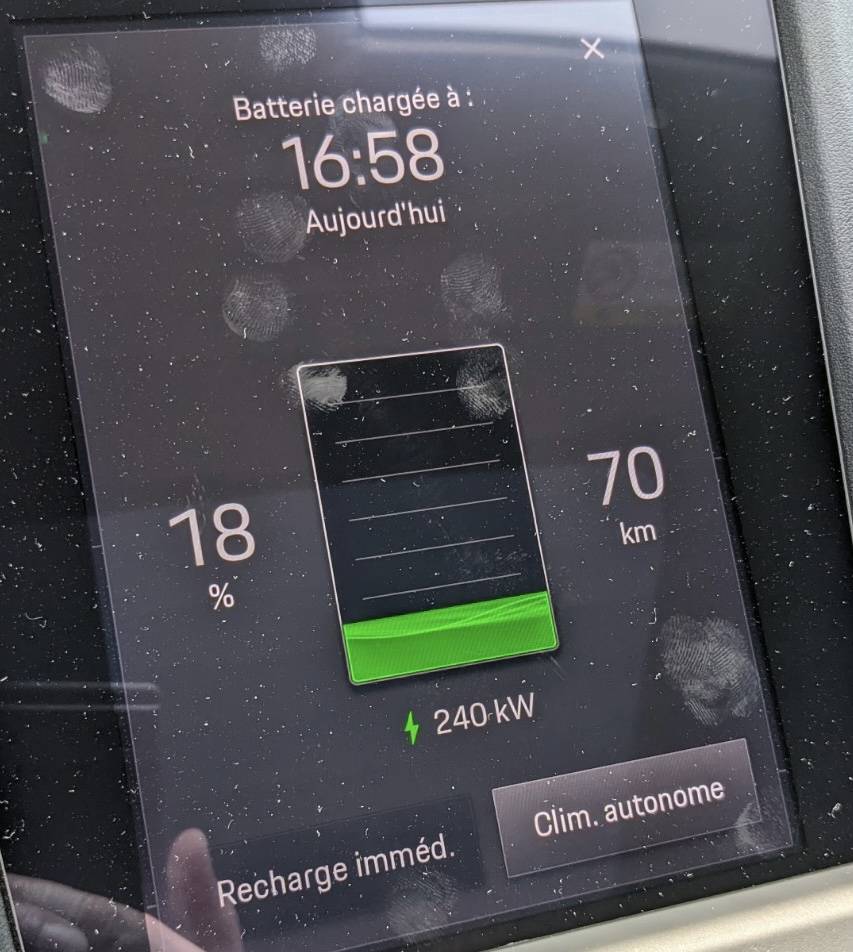 Porsche Taycan Highway in Germany: speed, consumption, charging, preheat pxl_20230619_134932725