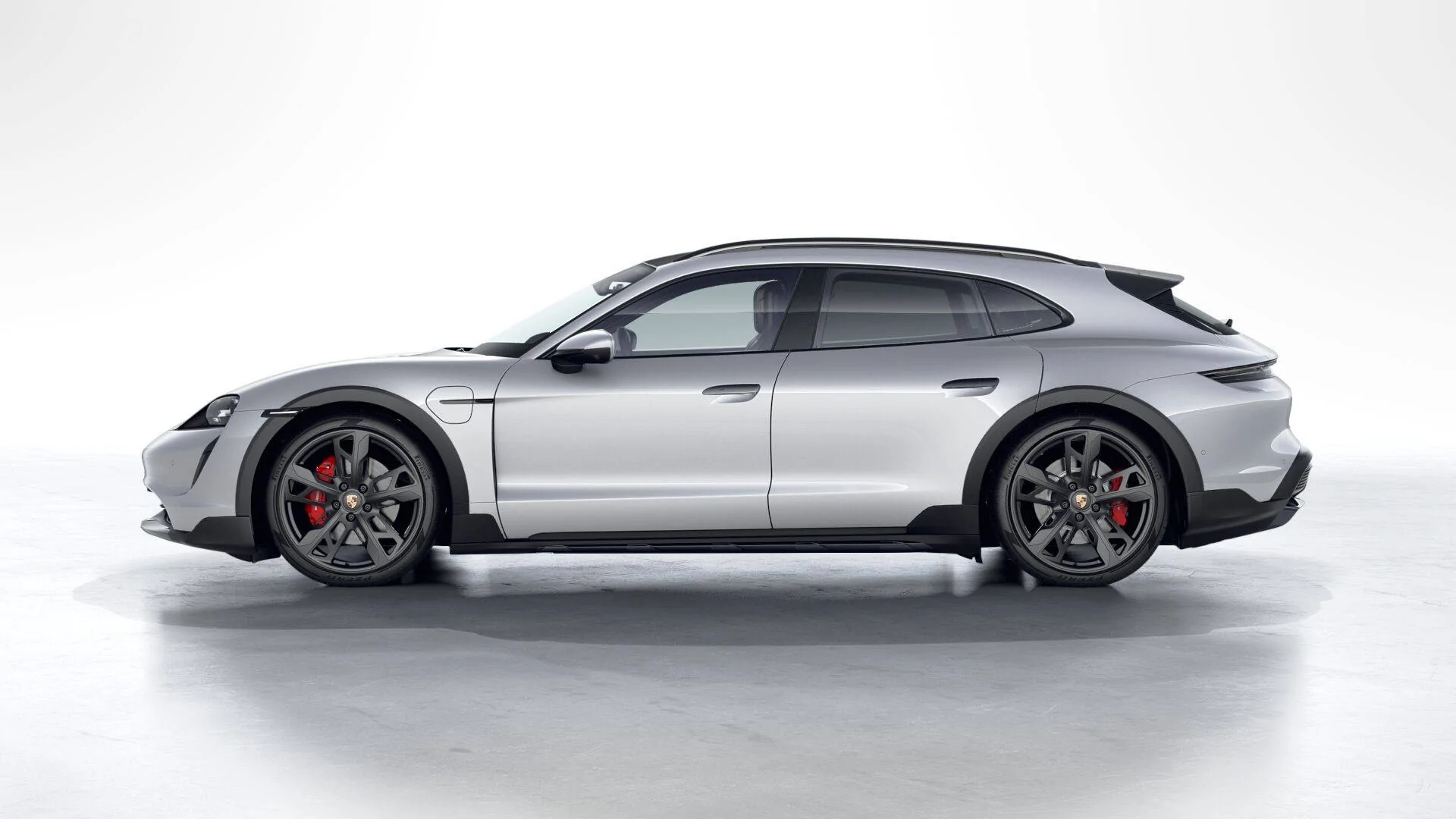 2 Taycan 4S Cross Turismo.jpeg