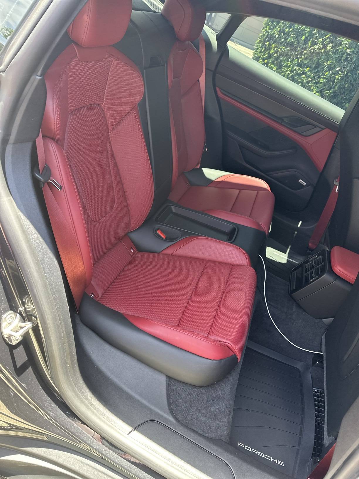 Porsche Taycan FOR SALE: 2022 Taycan low miles, garage kept!! IMG_3992