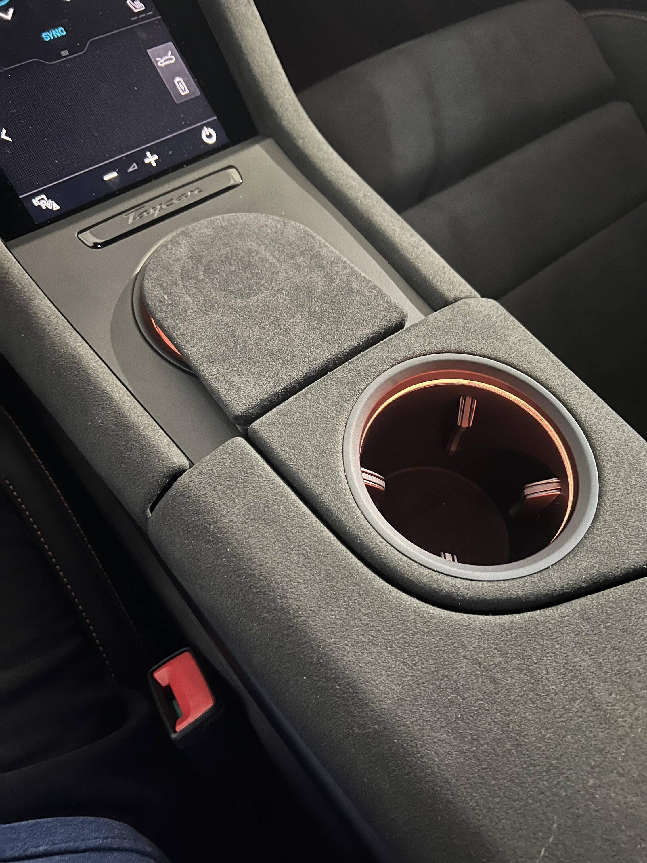 Porsche Taycan My 3D printed Taycan phone holder 355870375_1486111638797119_1214122026252151992_n