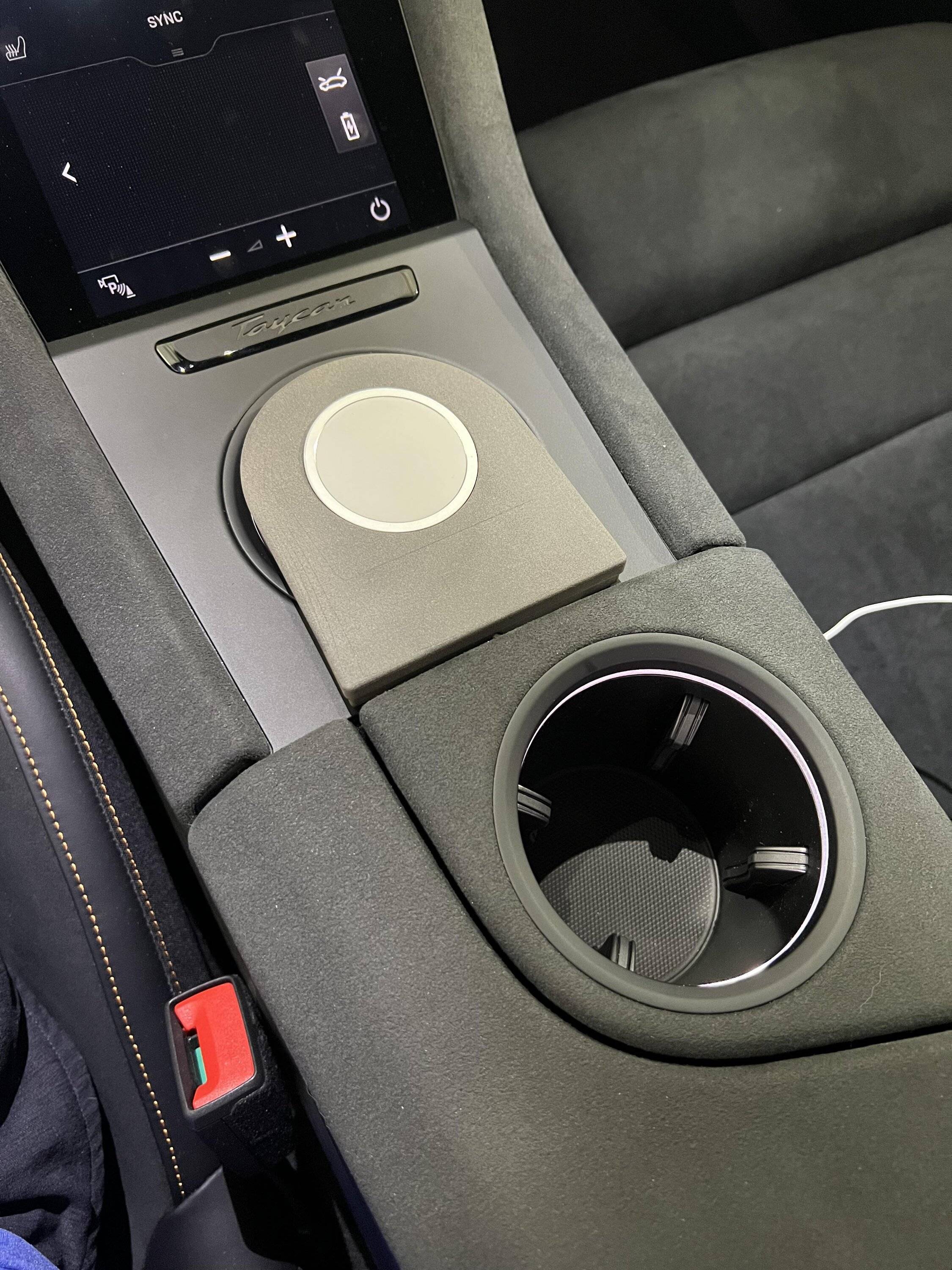 Porsche Taycan My 3D printed Taycan phone holder 355065459_1297746301150454_5858775787421790551_n