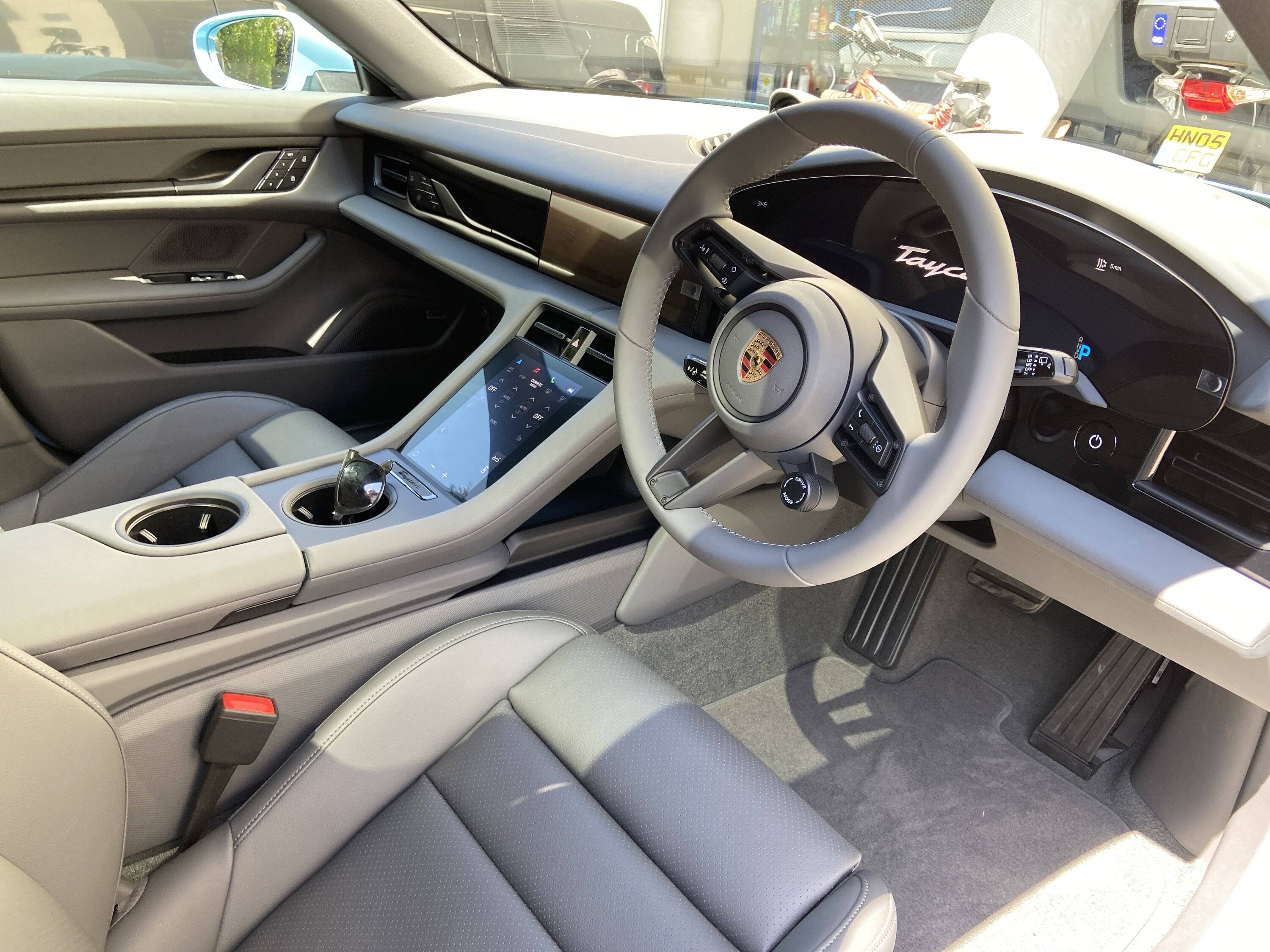 Porsche Taycan New Member, New car image