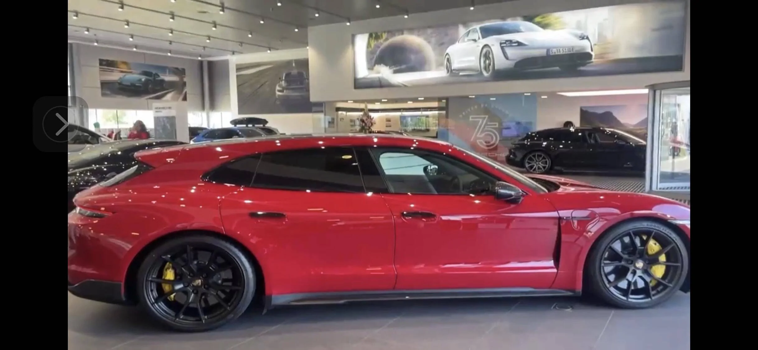Porsche Taycan Carmine Red GTS ST IMG_5017