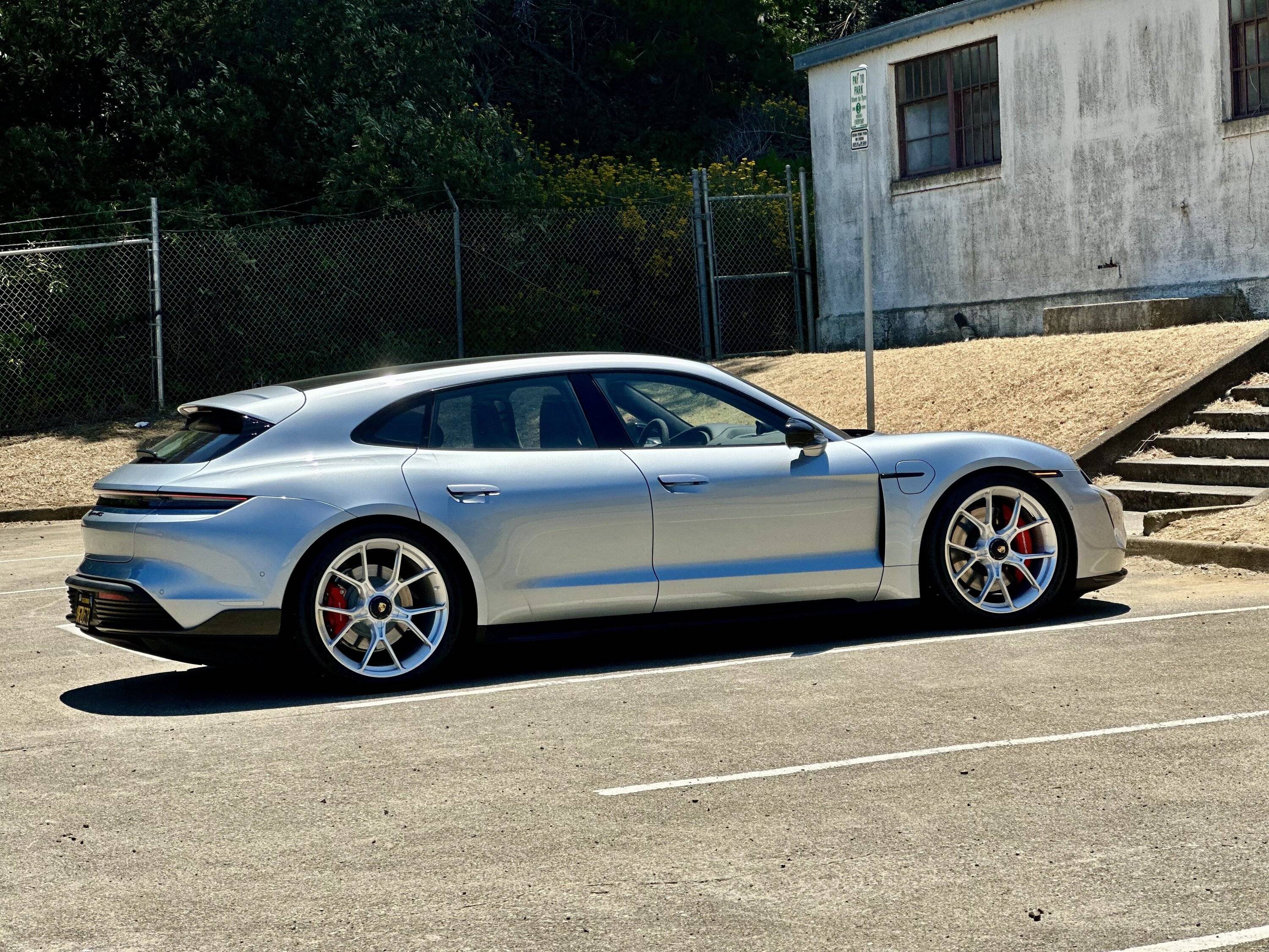 Porsche Taycan ‘23 Taycan GTS Sport Turismo ST - Daily family wagon, occasional track toy IMG_1005