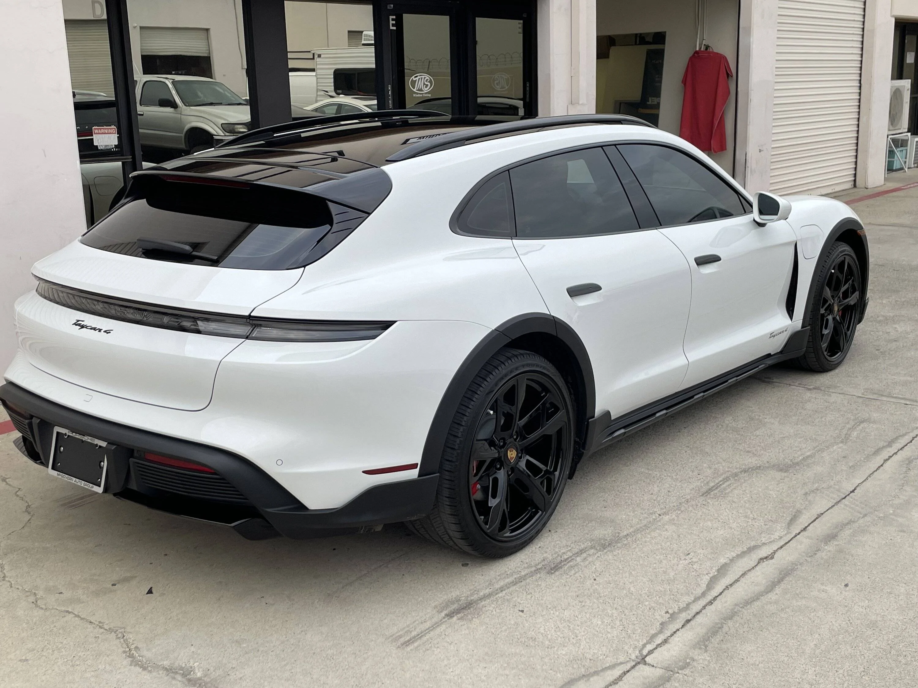 Porsche Taycan Photos request: White Taycan with tint? IMG_0725