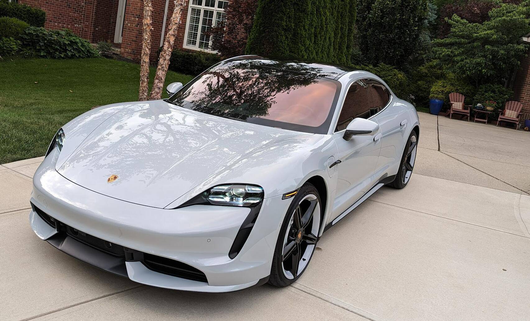 Porsche Taycan ICE GREY Taycan Club 1688865122871