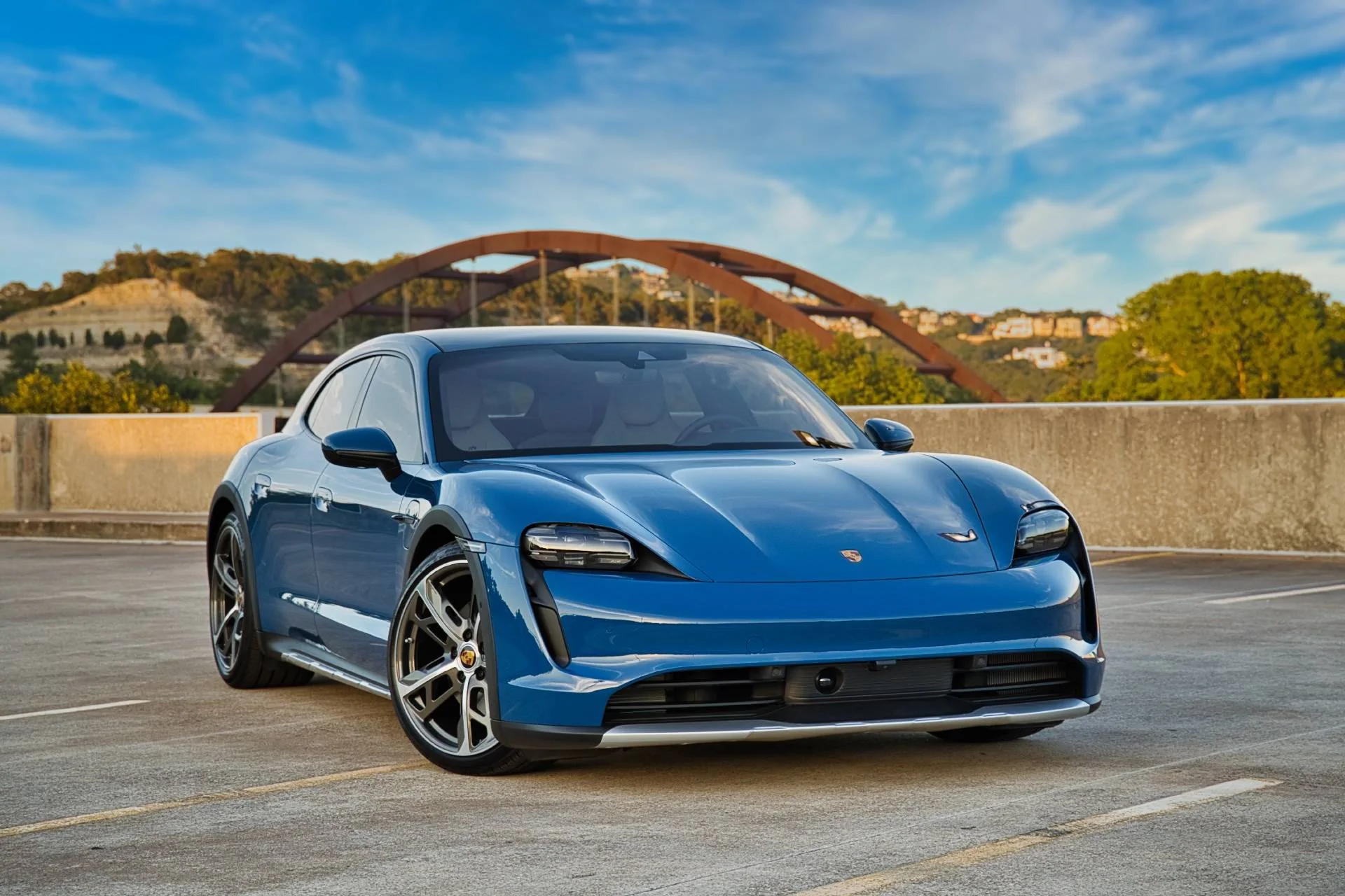 Porsche Taycan NEPTUNE BLUE Taycan Club _RC_0301