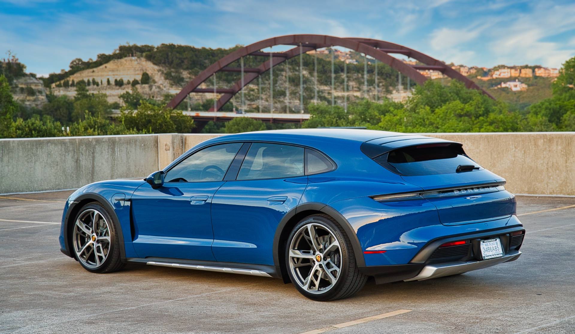 Porsche Taycan NEPTUNE BLUE Taycan Club _RC_0314
