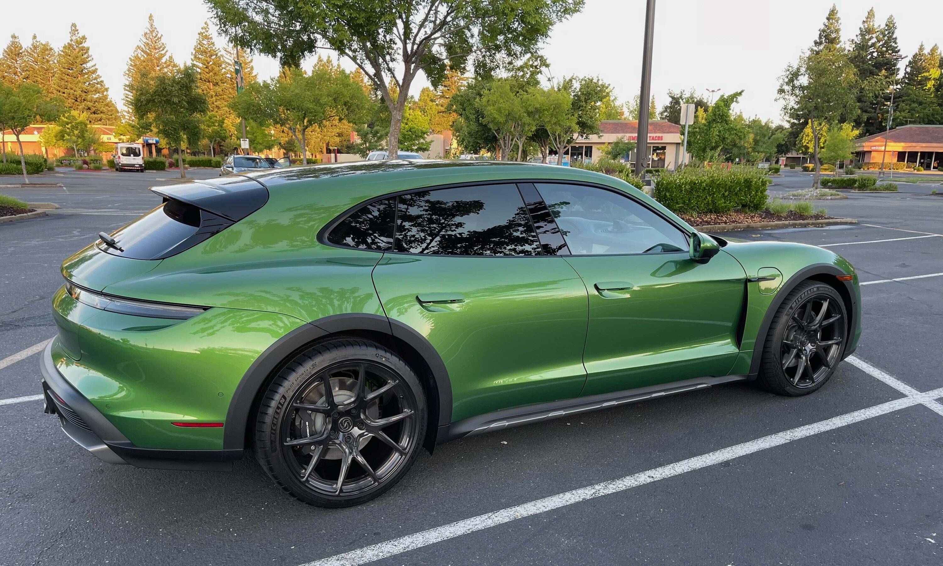 Porsche Taycan MAMBA GREEN Taycan Club Xpel a