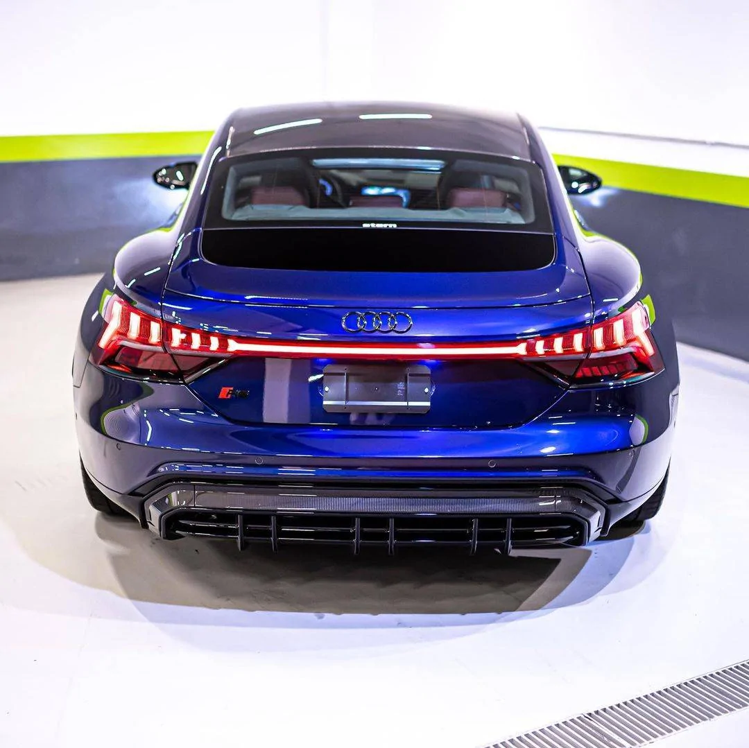 Porsche Taycan Audi Exclusive colors  for the E-Tron GT Snapinsta.app_307984429_178995988020030_5983904712672026786_n_1080