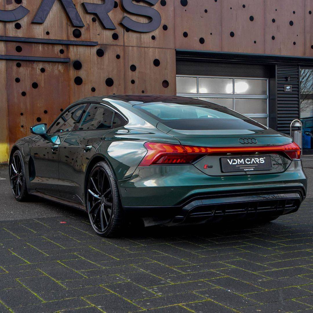 Porsche Taycan Audi Exclusive colors  for the E-Tron GT Snapinsta.app_324061233_1774608402921407_937927668958252204_n_1080