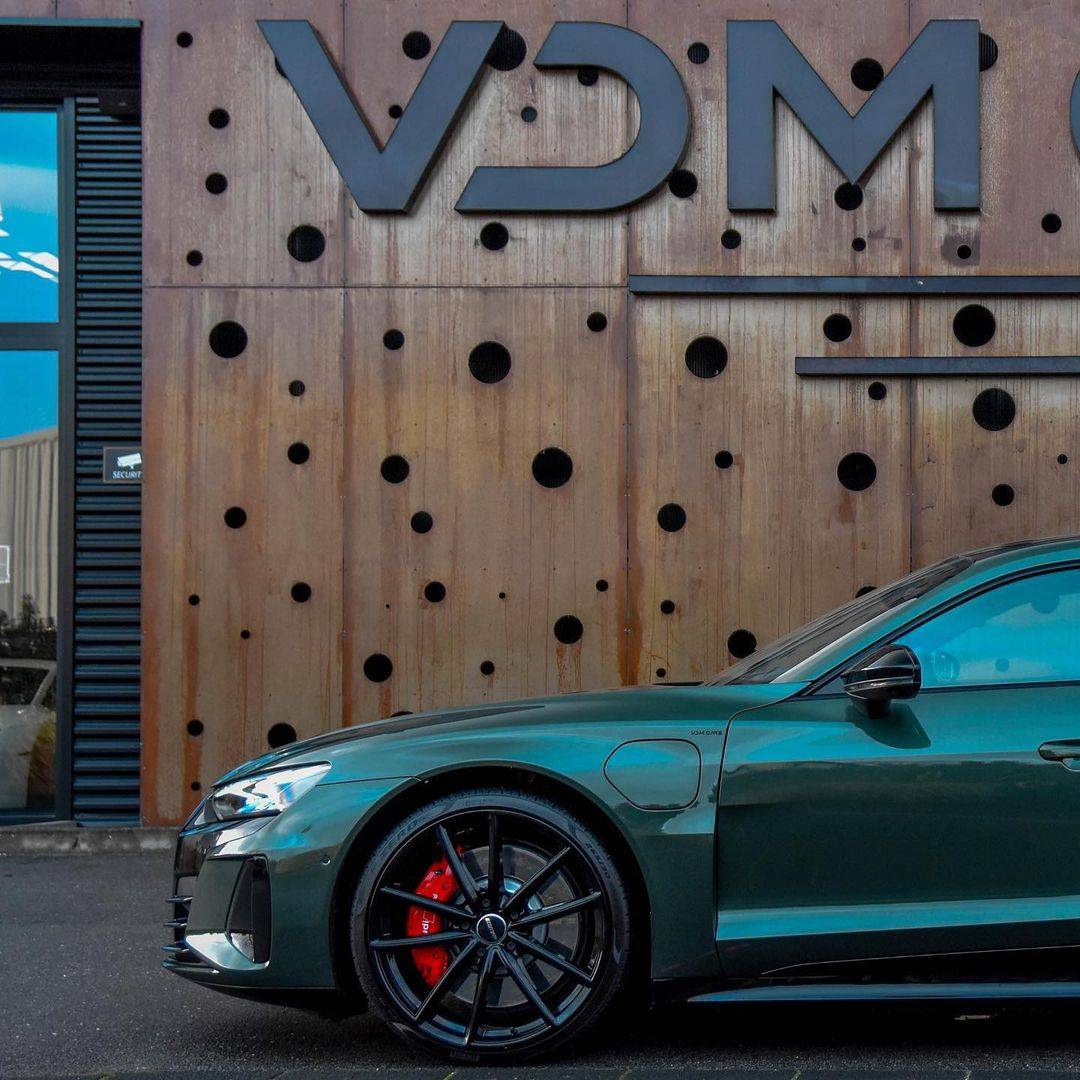 Porsche Taycan Audi Exclusive colors  for the E-Tron GT Snapinsta.app_323935253_5769908629792825_8626726551275744079_n_1080