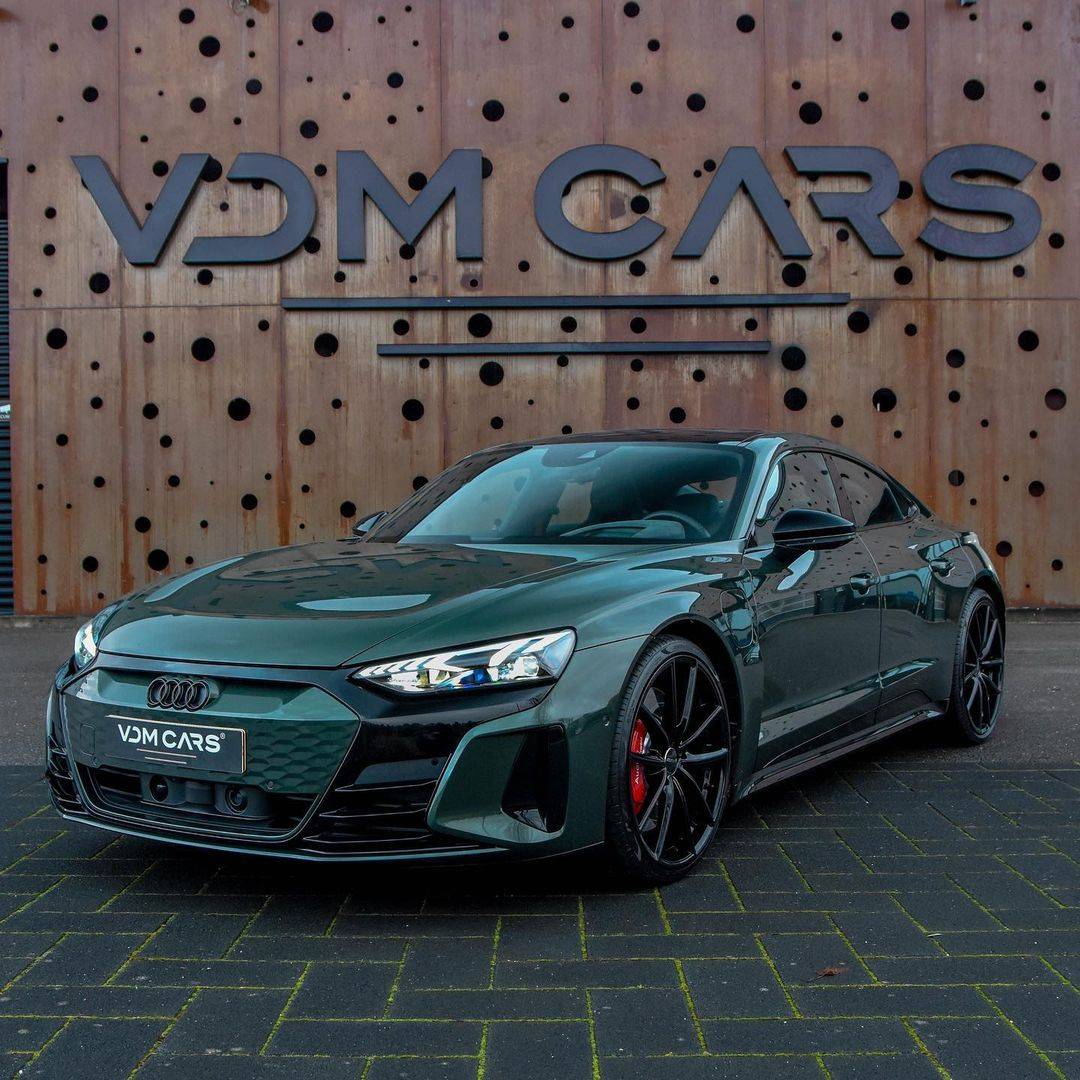 Porsche Taycan Audi Exclusive colors  for the E-Tron GT Snapinsta.app_324071285_1338250480322286_1802705325951911121_n_1080