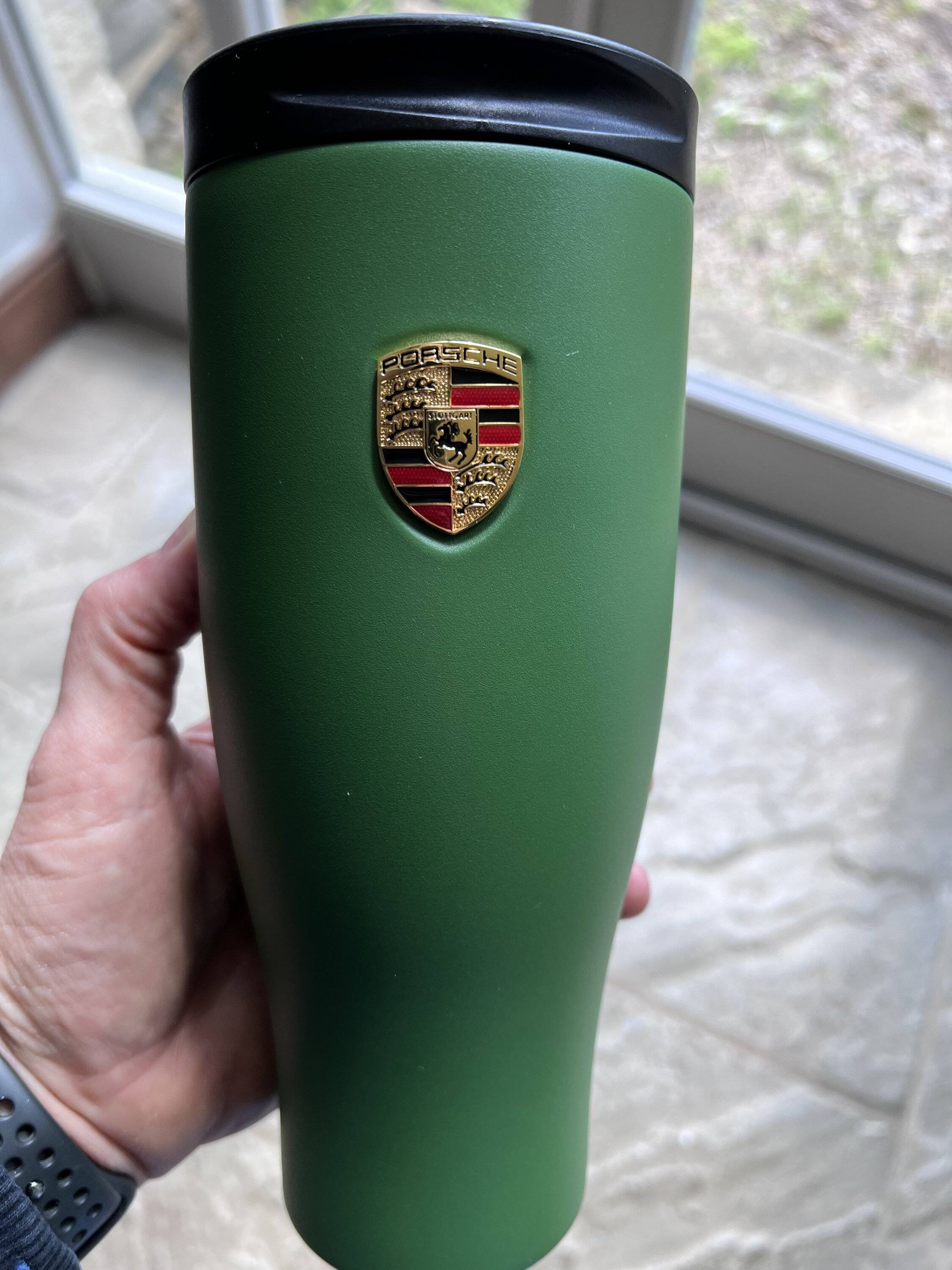 Porsche Taycan MAMBA GREEN Taycan Club IMG_5353