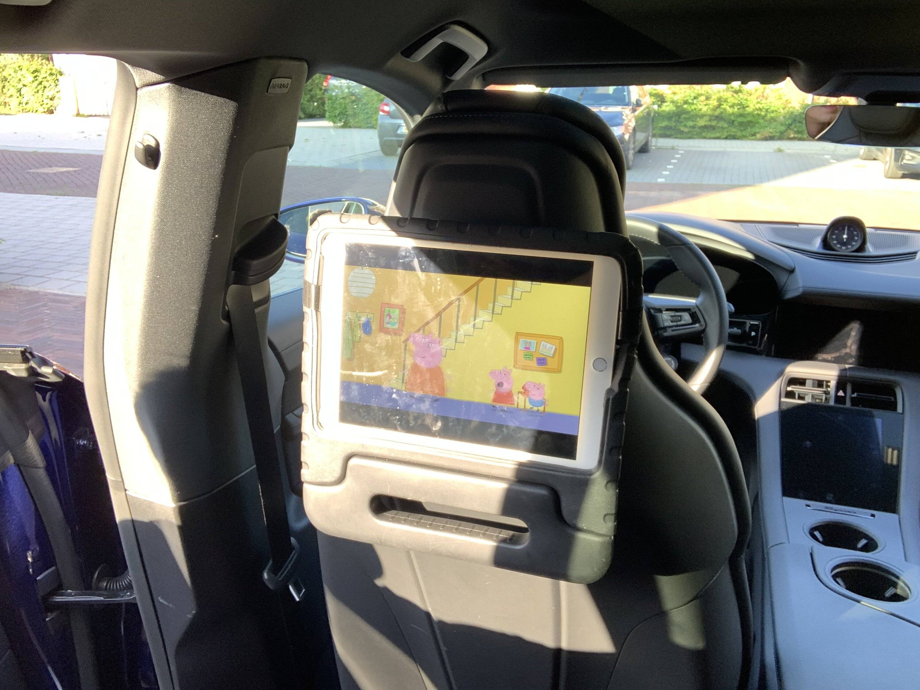 Porsche Taycan iPad Holder for Rear Passanger IMG_0857