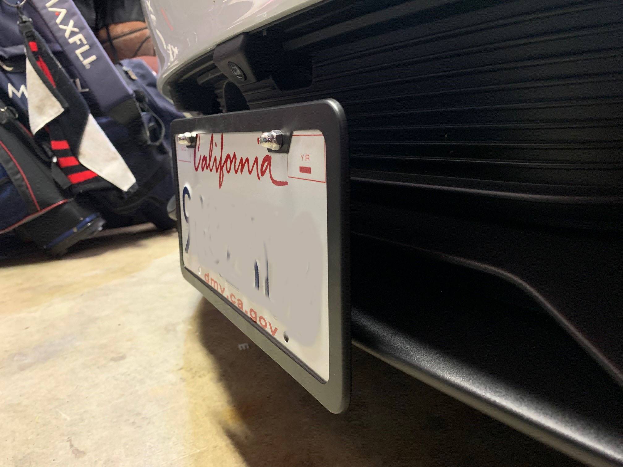 Porsche Taycan Front License Plate Holder-US l2