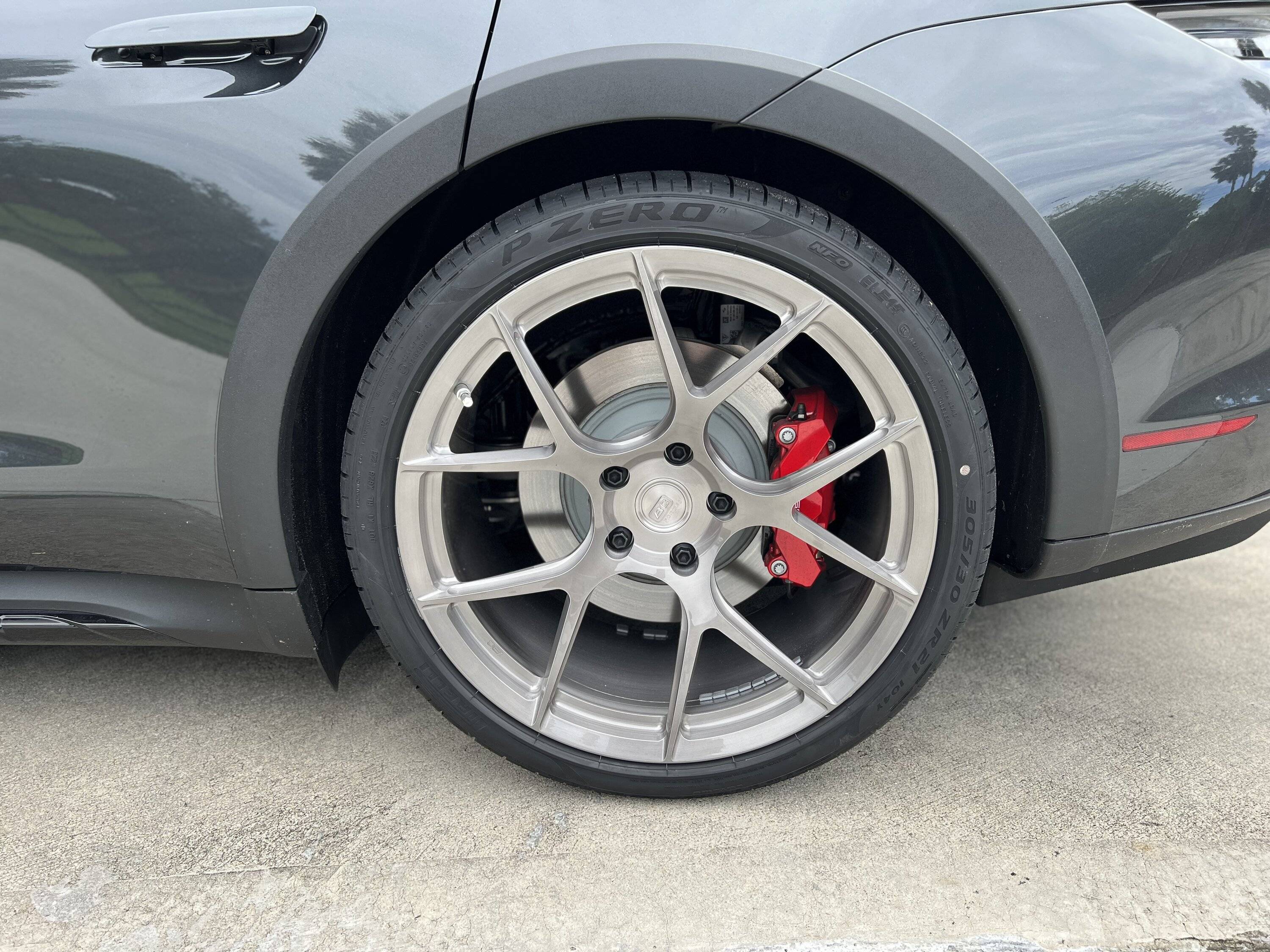 Porsche Taycan BC Forged KL11 21" Wheels on 2023 4SCT IMG_0604