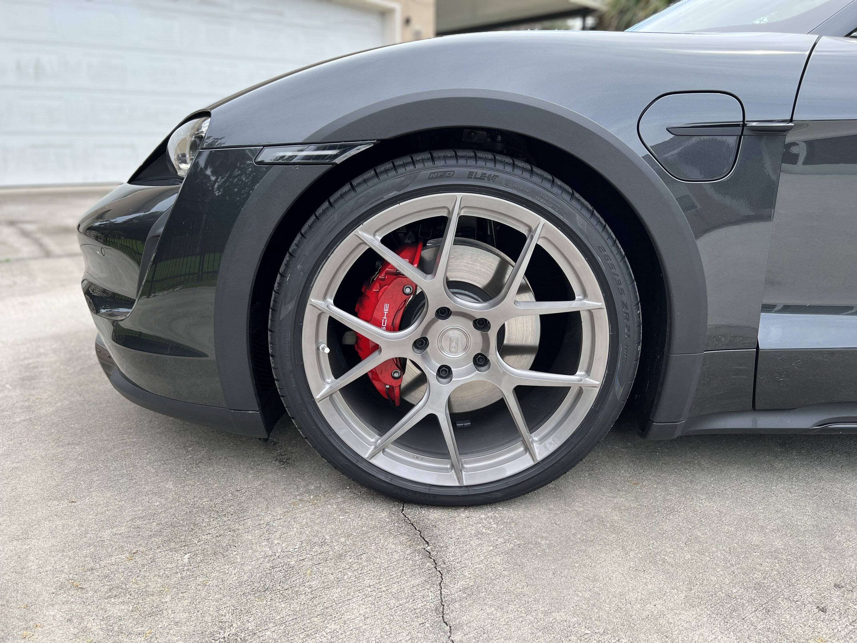 Porsche Taycan BC Forged KL11 21" Wheels on 2023 4SCT IMG_0603