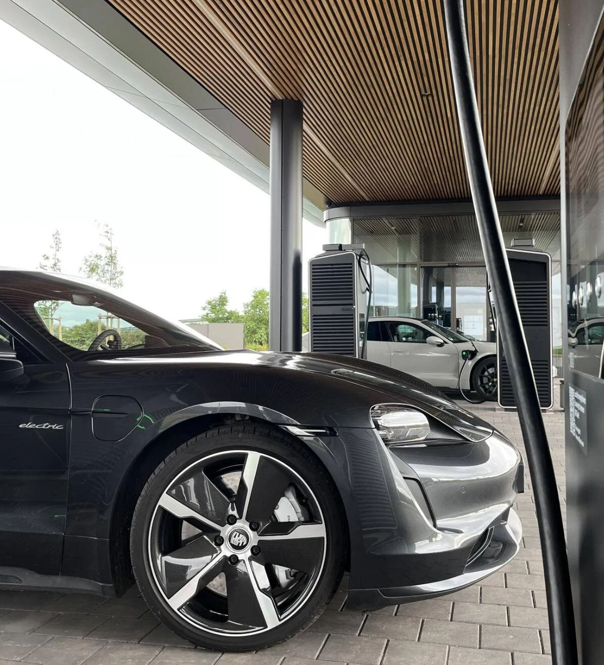 Porsche Taycan First Porsche Charging Lounge opens in Germany 1690608917718
