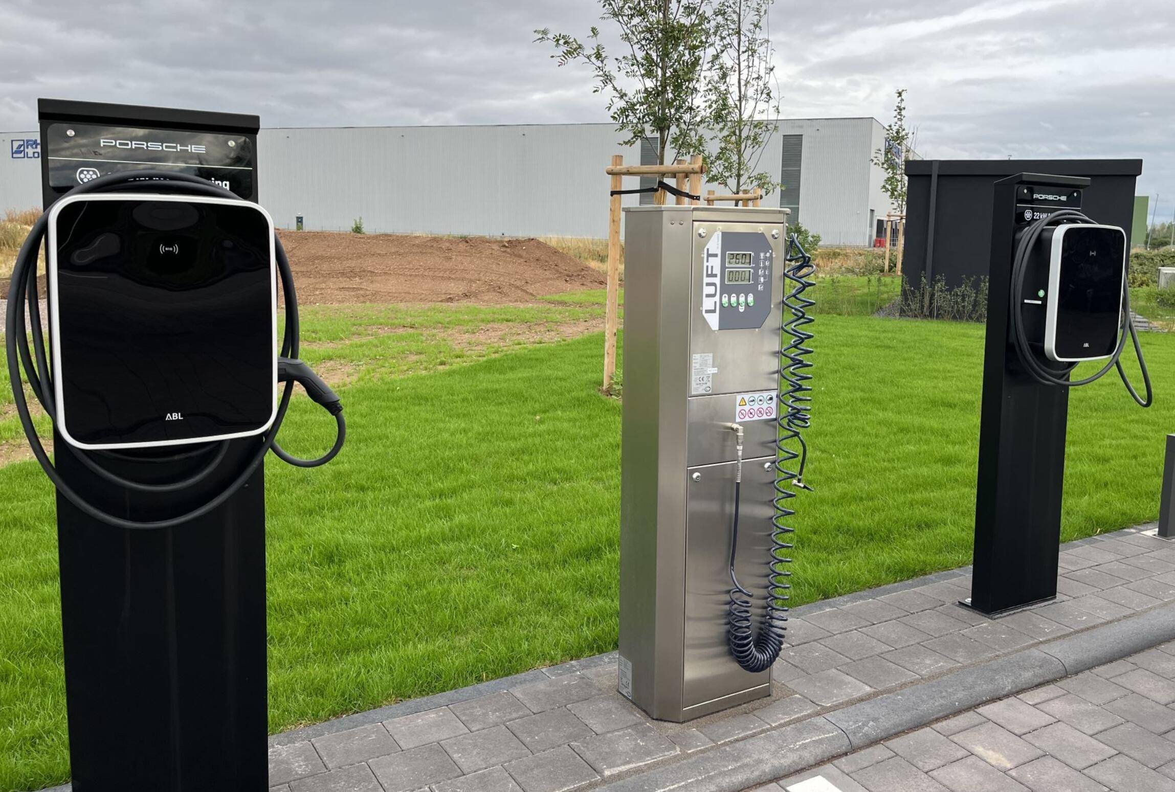 Porsche Taycan First Porsche Charging Lounge opens in Germany 1690608967048