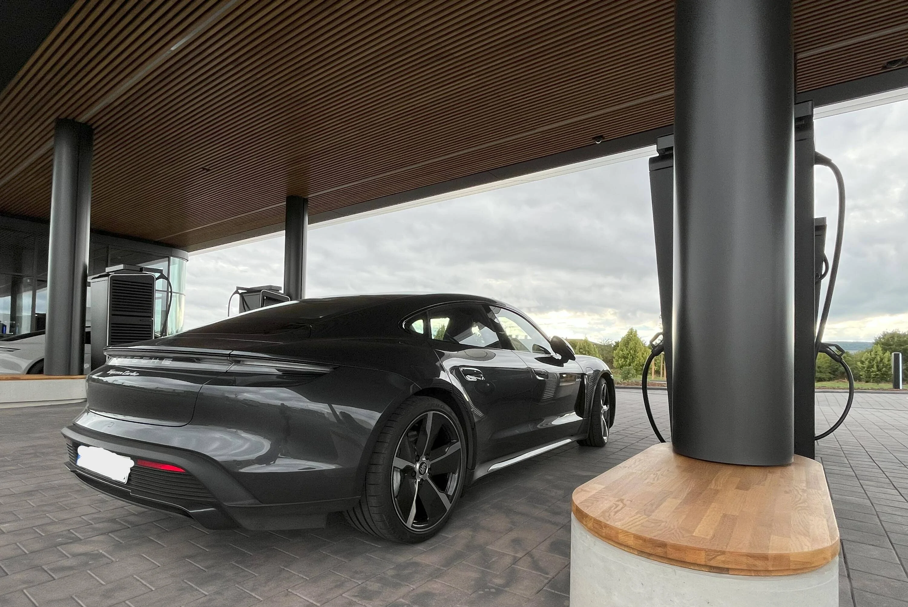 Porsche Taycan First Porsche Charging Lounge opens in Germany 1690609235370
