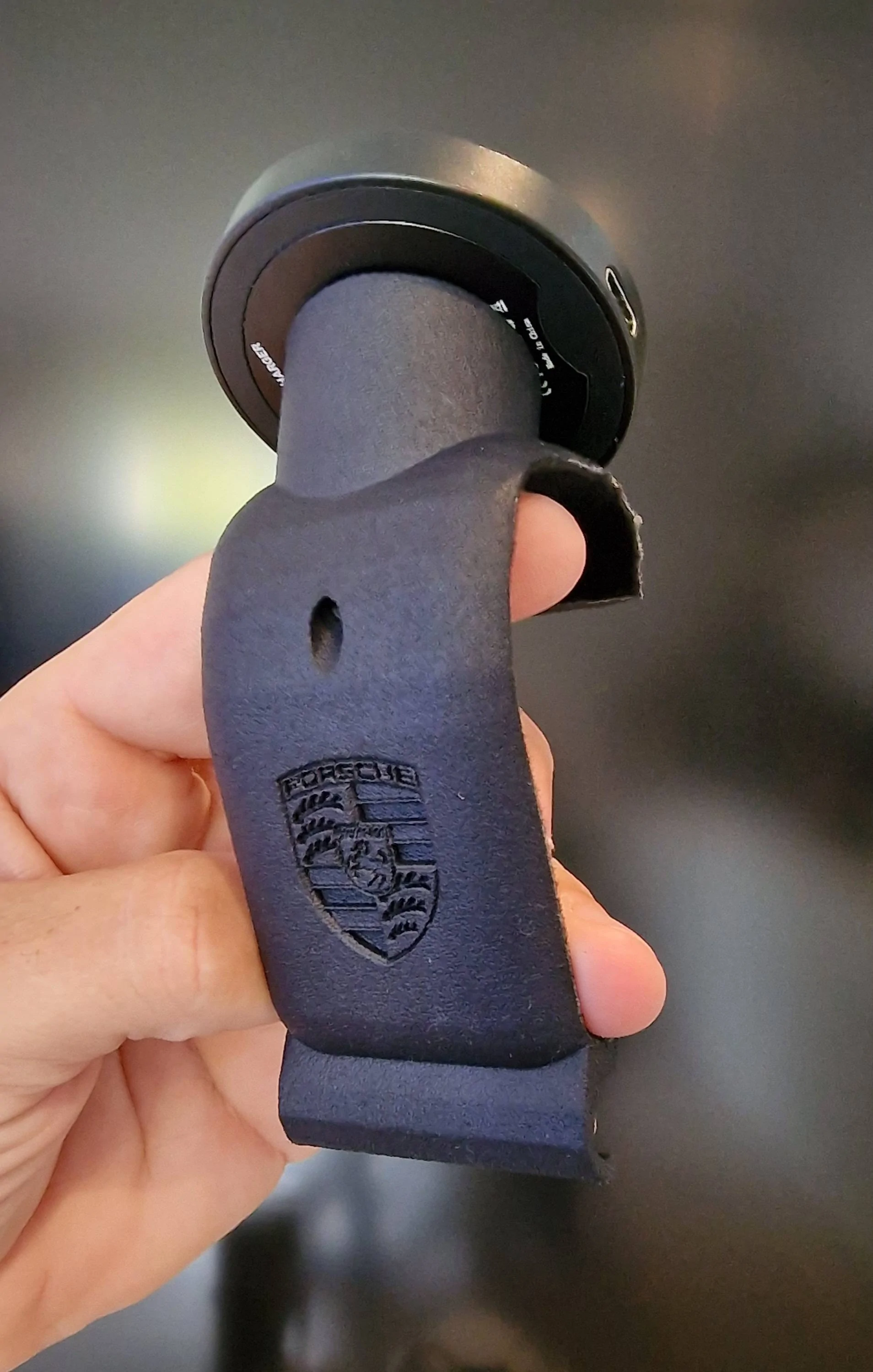 Porsche Taycan 3D Printed Charger/Phone holder Update for Apple MagSafe & iSetchi (STLs included) ... 20221019_153356