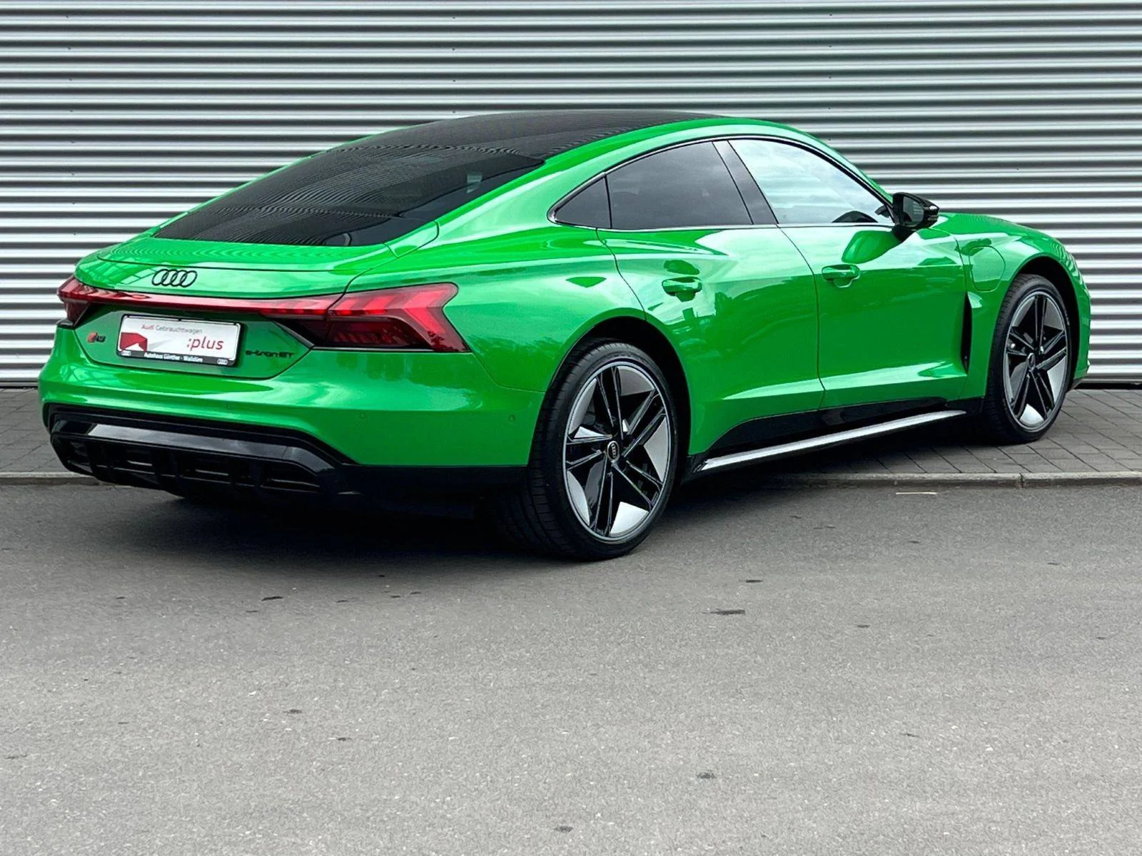 Porsche Taycan Audi Exclusive colors  for the E-Tron GT 5764360_4