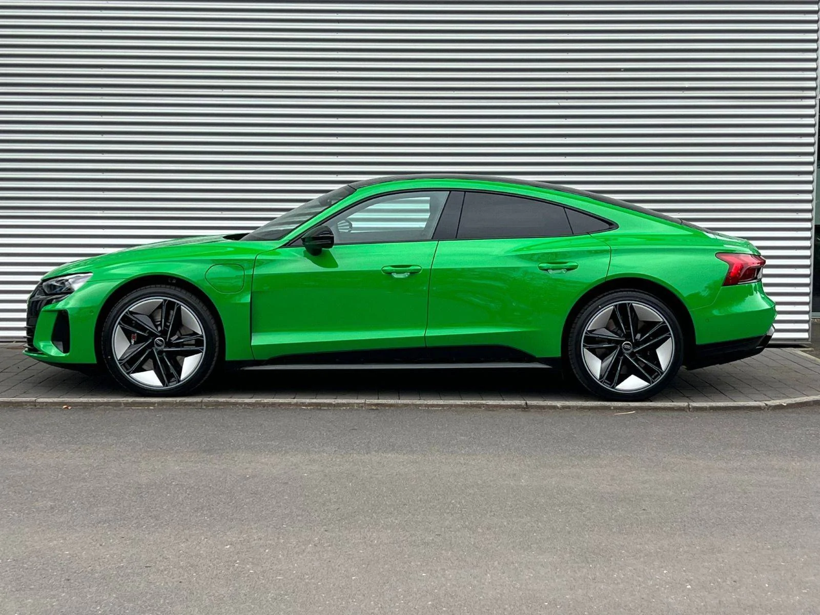 Porsche Taycan Audi Exclusive colors  for the E-Tron GT 5764360_3