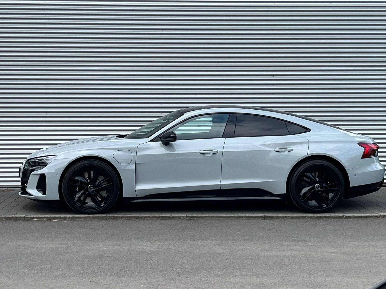 Porsche Taycan Audi Exclusive colors  for the E-Tron GT 5455319_2