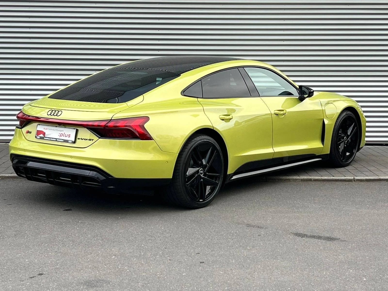 Porsche Taycan Audi Exclusive colors  for the E-Tron GT 5455323_4