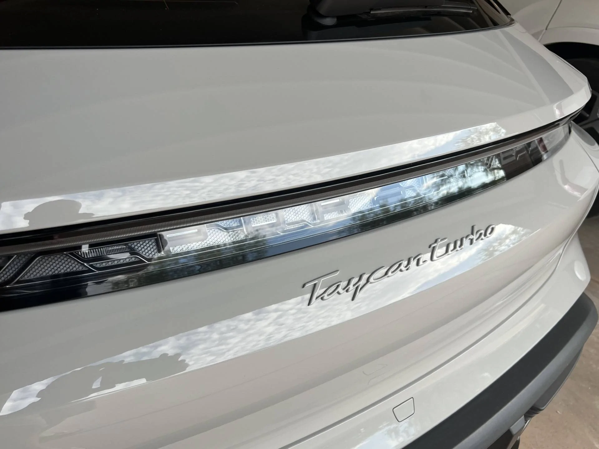 Porsche Taycan Rebadging the unbadged thumbnail_IMG_1107