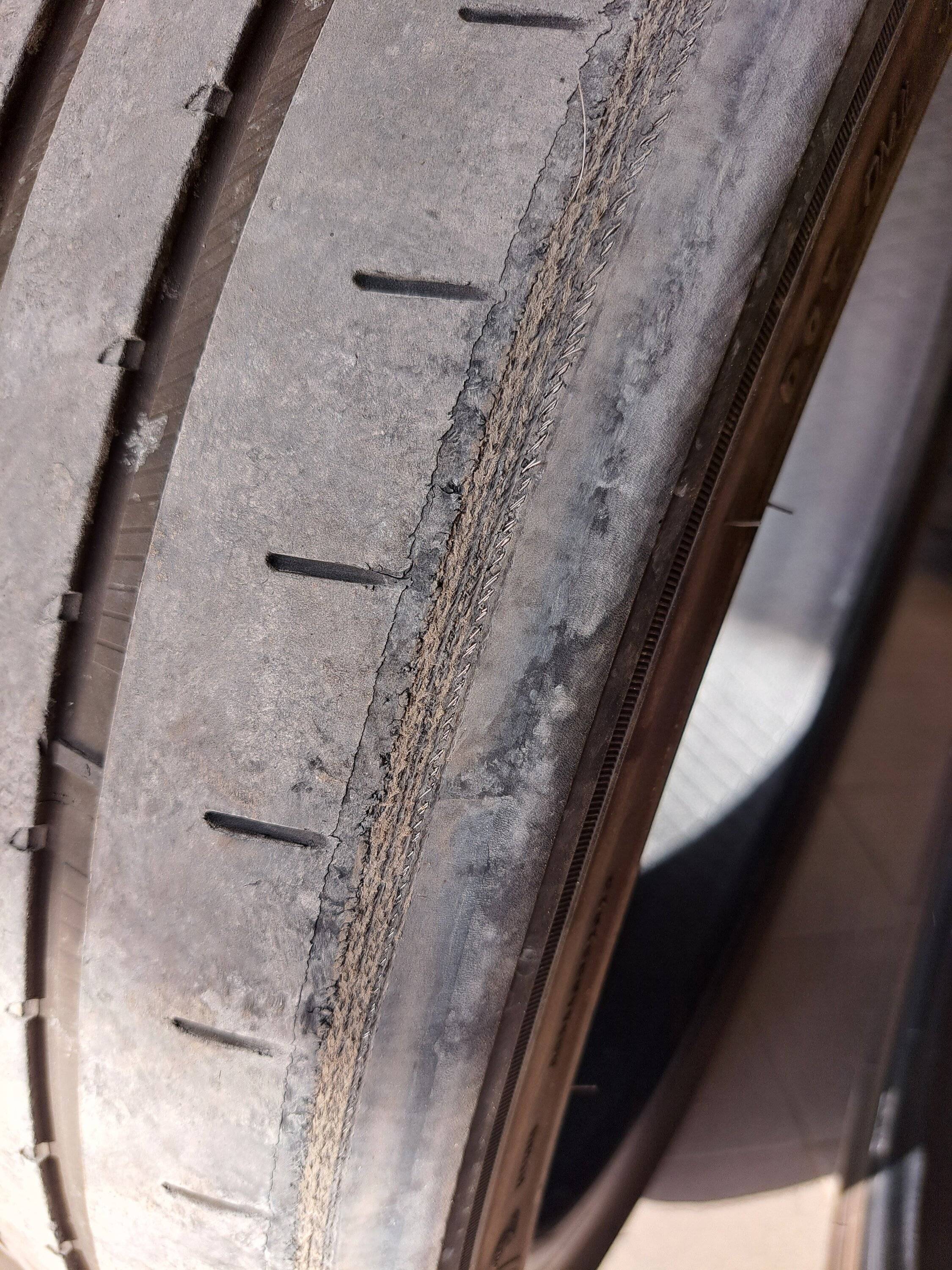 Porsche Taycan Taycan Problem - potential catastrophic tire failure 20230809_175407