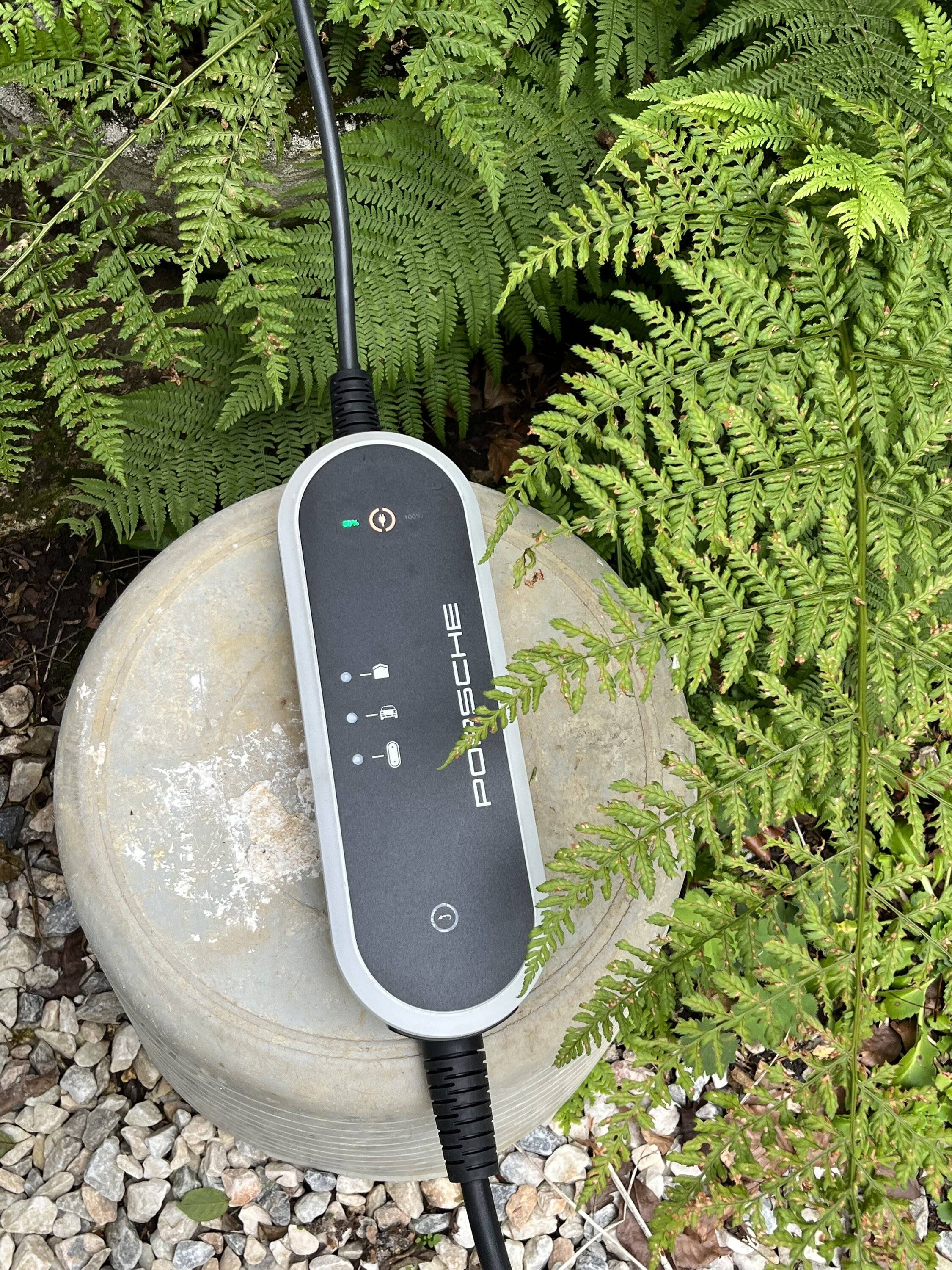 Porsche Taycan Charging error using Porshe charger IMG_2199