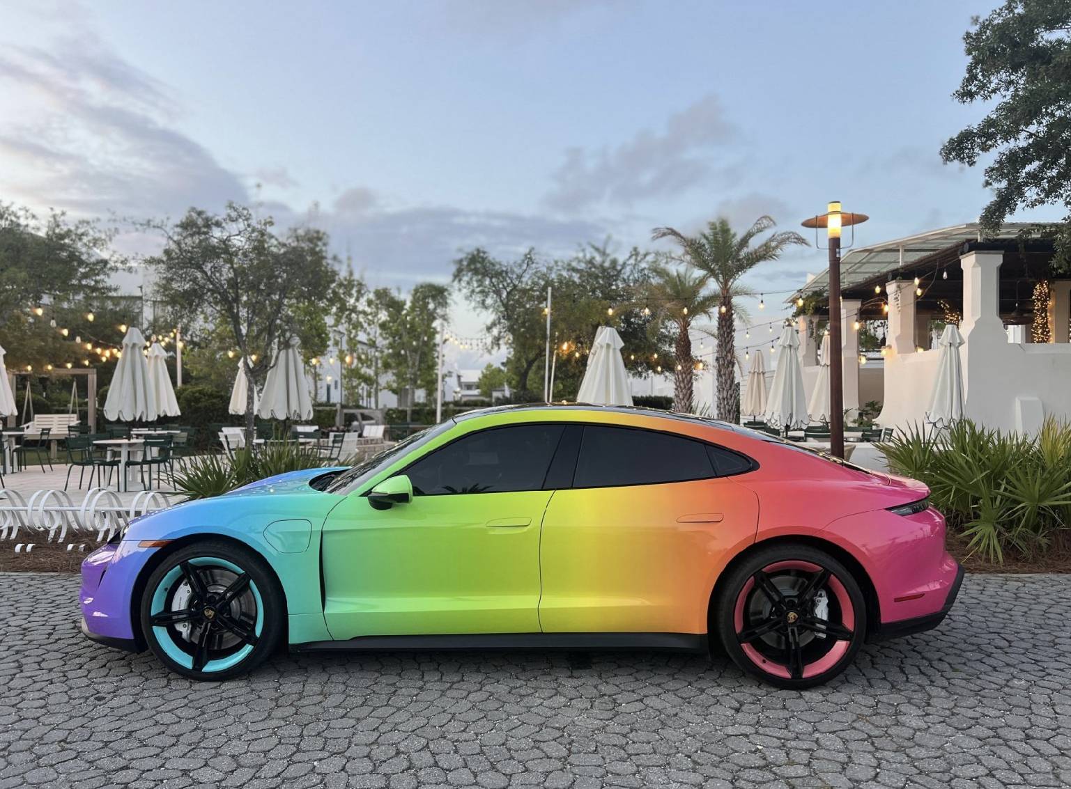 Porsche Taycan Rainbow 🌈 Taycan Club IMG_0948