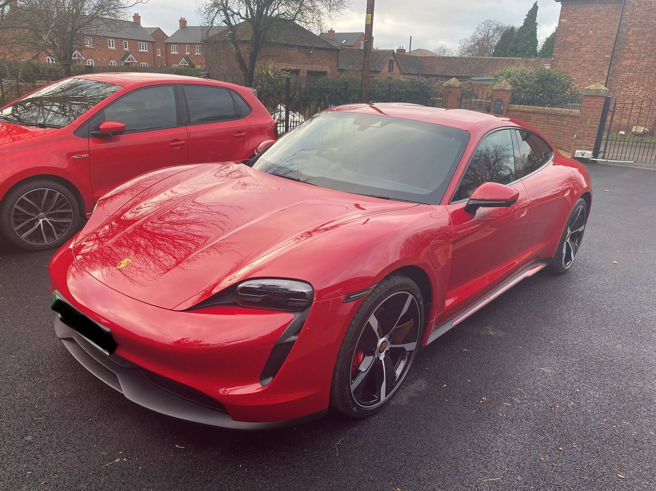 Porsche Taycan Final option consideration - Sport Side Skirts taycan