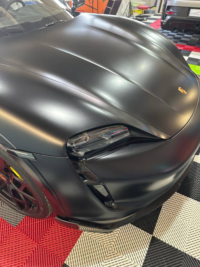 Porsche Taycan MY23 CT4S in satin and carbon fiber, need help with rim protector and ideas for garage floor 3b607655-6f2f-4b28-a7f1-1c24664ddd42.JPG