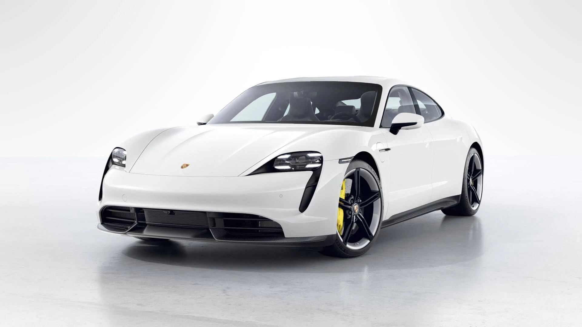 Porsche Taycan What option is this? TurboSfrontsid