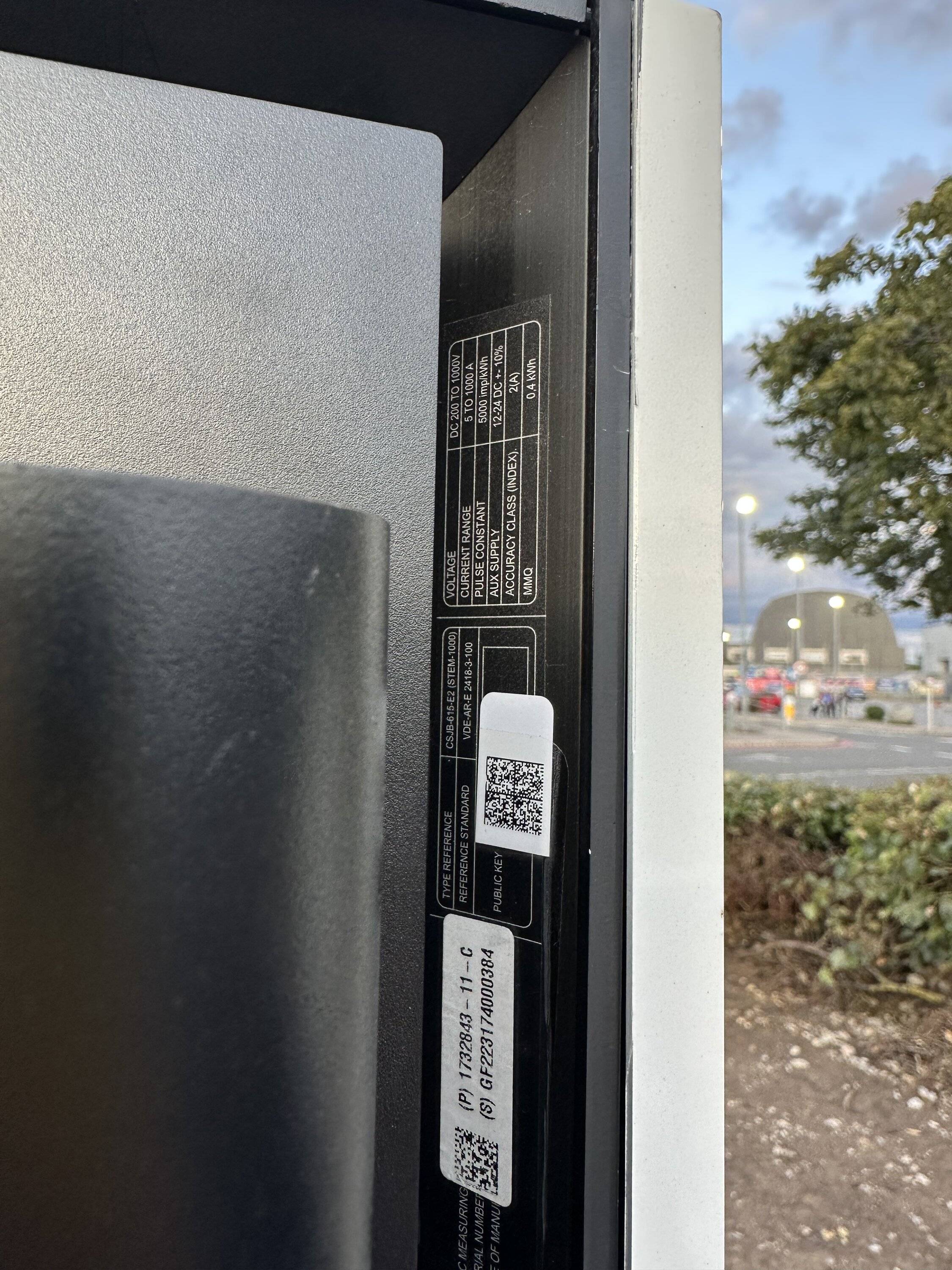 Porsche Taycan First Tesla V4 site in the world with payment terminals IMG_1995