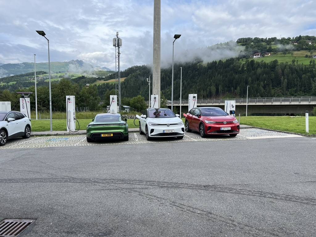 Porsche Taycan Road trip report: Norfolk (UK) to Austria in Taycan Turbo S 3D409CD6-C99A-4040-96C9-00DC2E683D1C_1_105_c