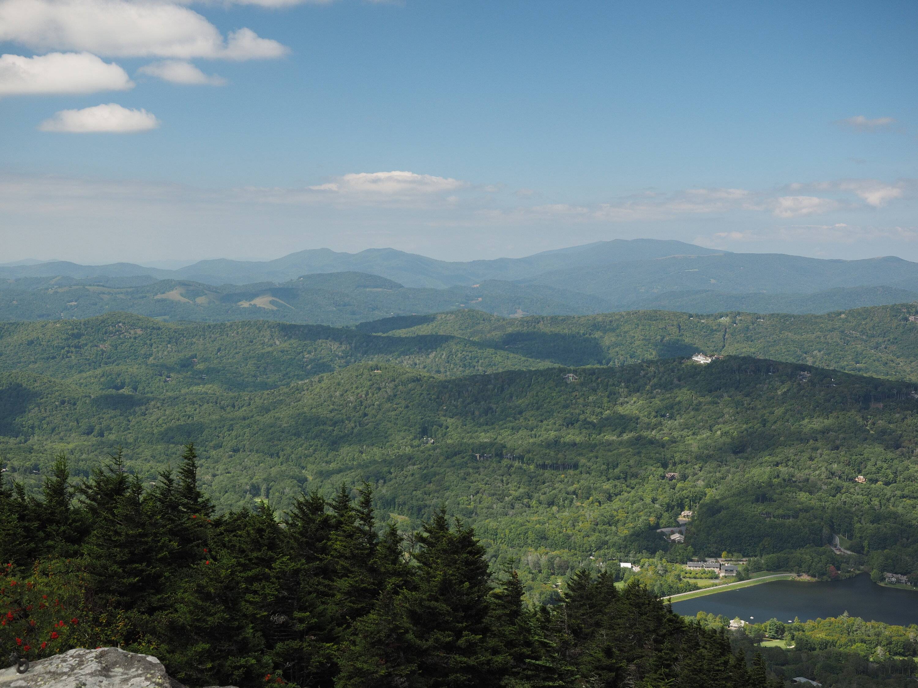 Porsche Taycan The Blue Ridge Parkway - It's possible. P9190053.JPG