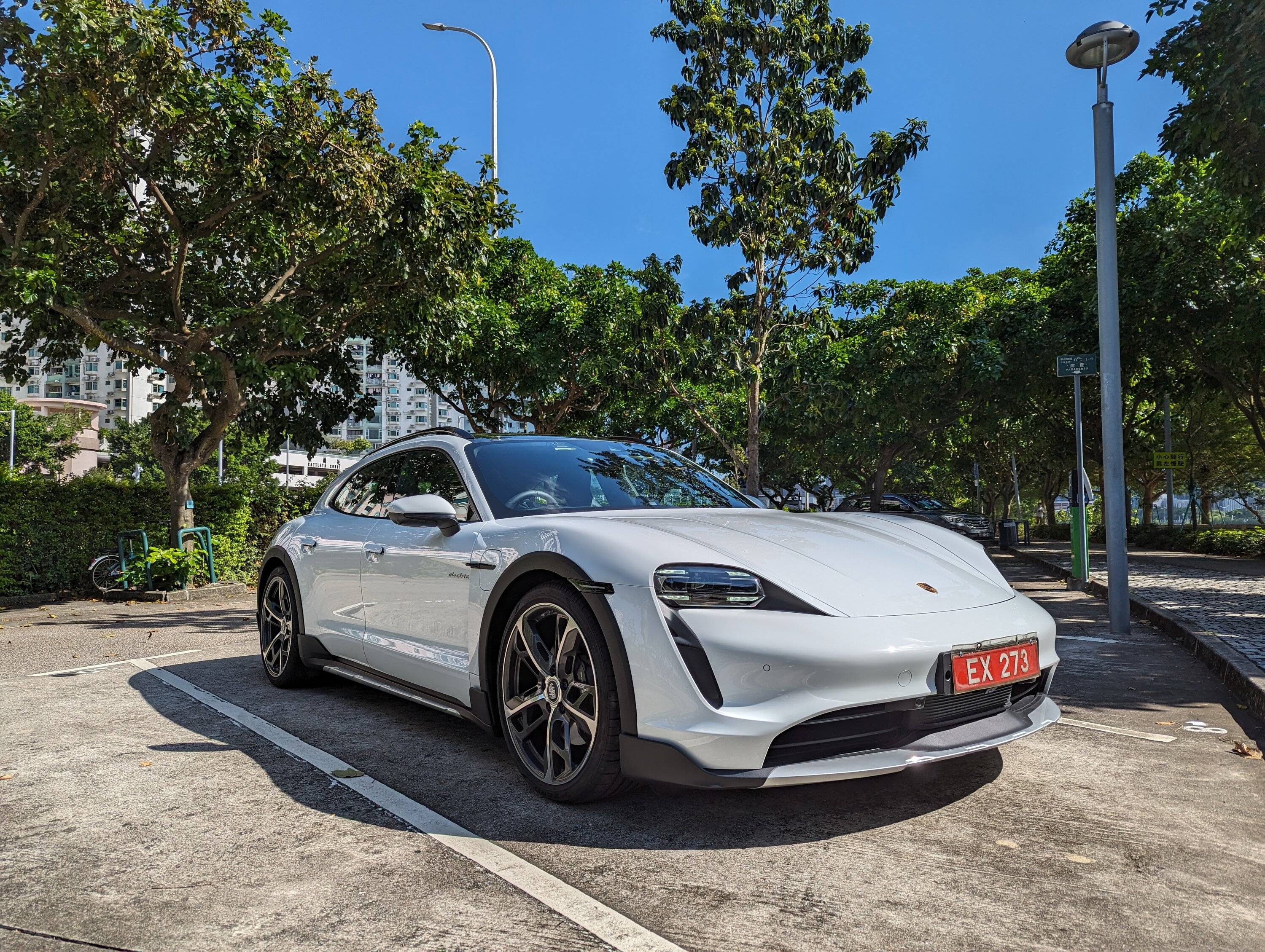 Porsche Taycan Got my MY2024 Taycan CT delivered PXL_20230926_070055644