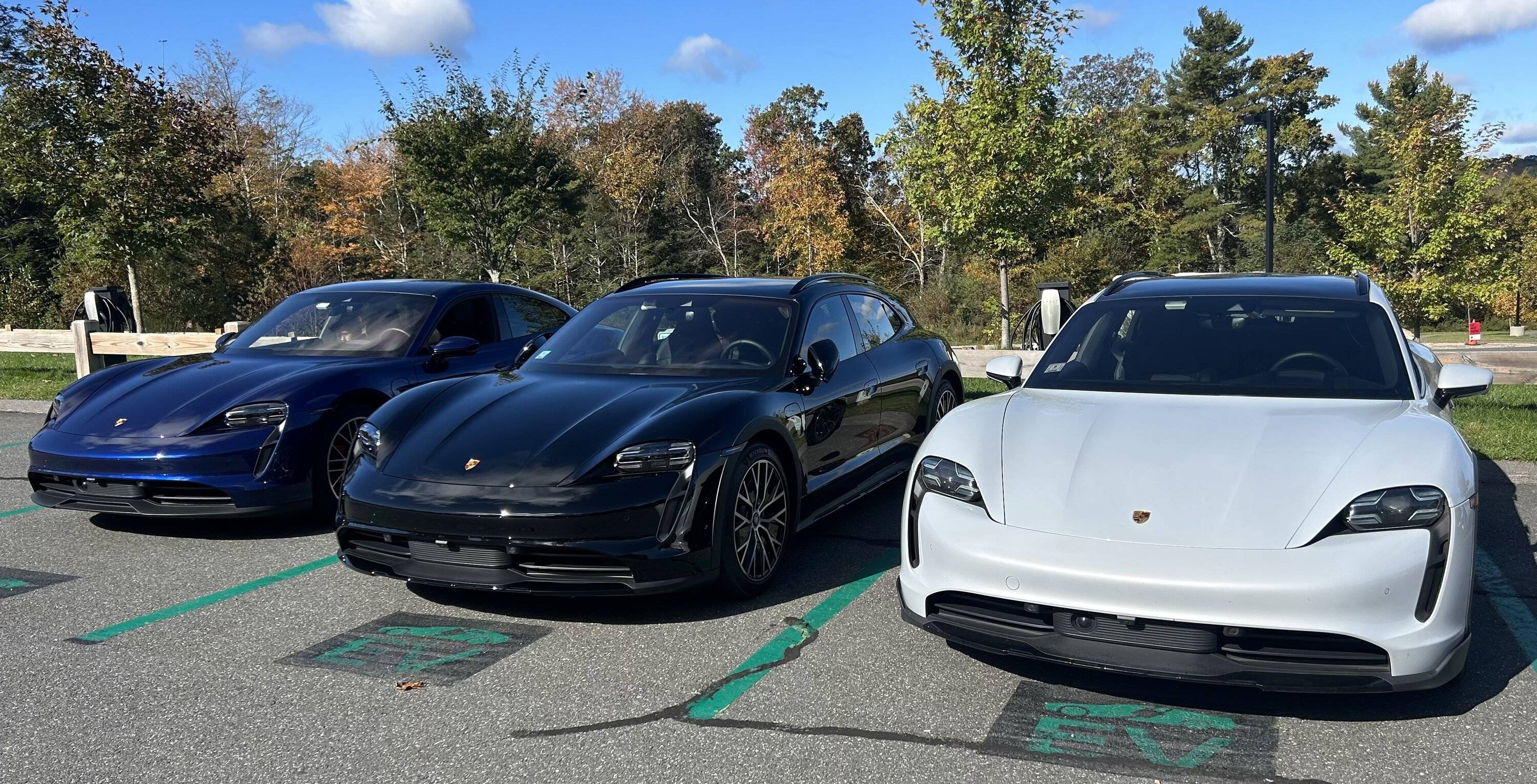 Porsche Taycan NE fall meetup? IMG_2917