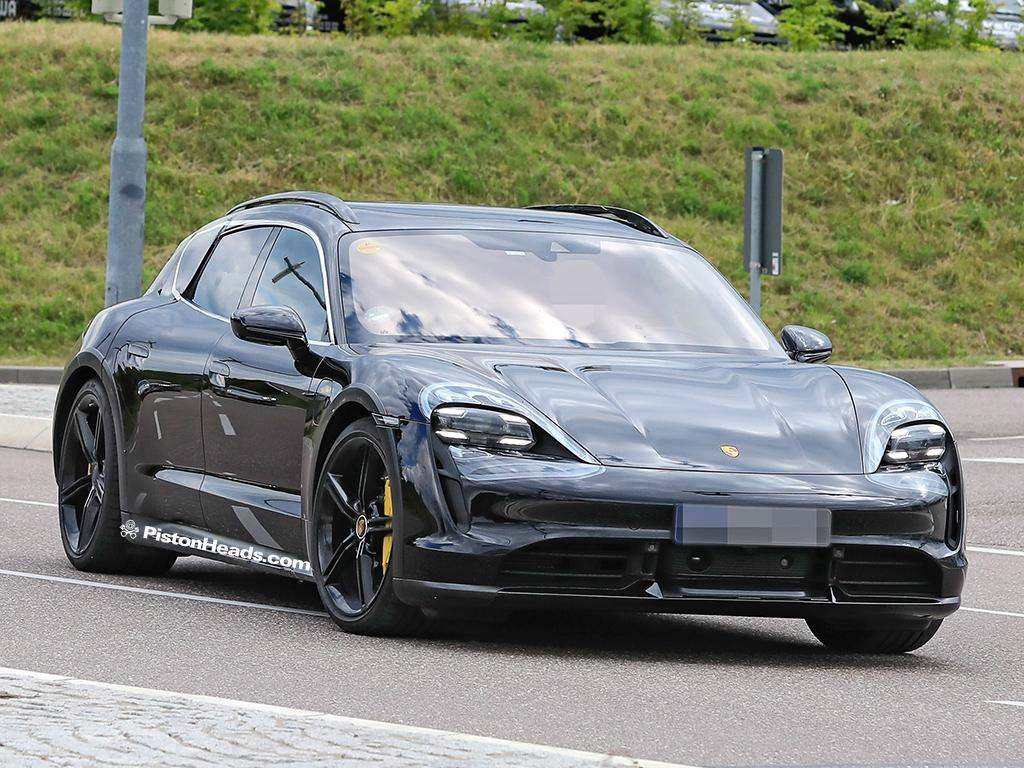 Porsche Taycan Taycan Cross Turismo Wagon Virtually Fully Uncovered Porsche-Taycan-Cross-Turismo-Uncovered-4