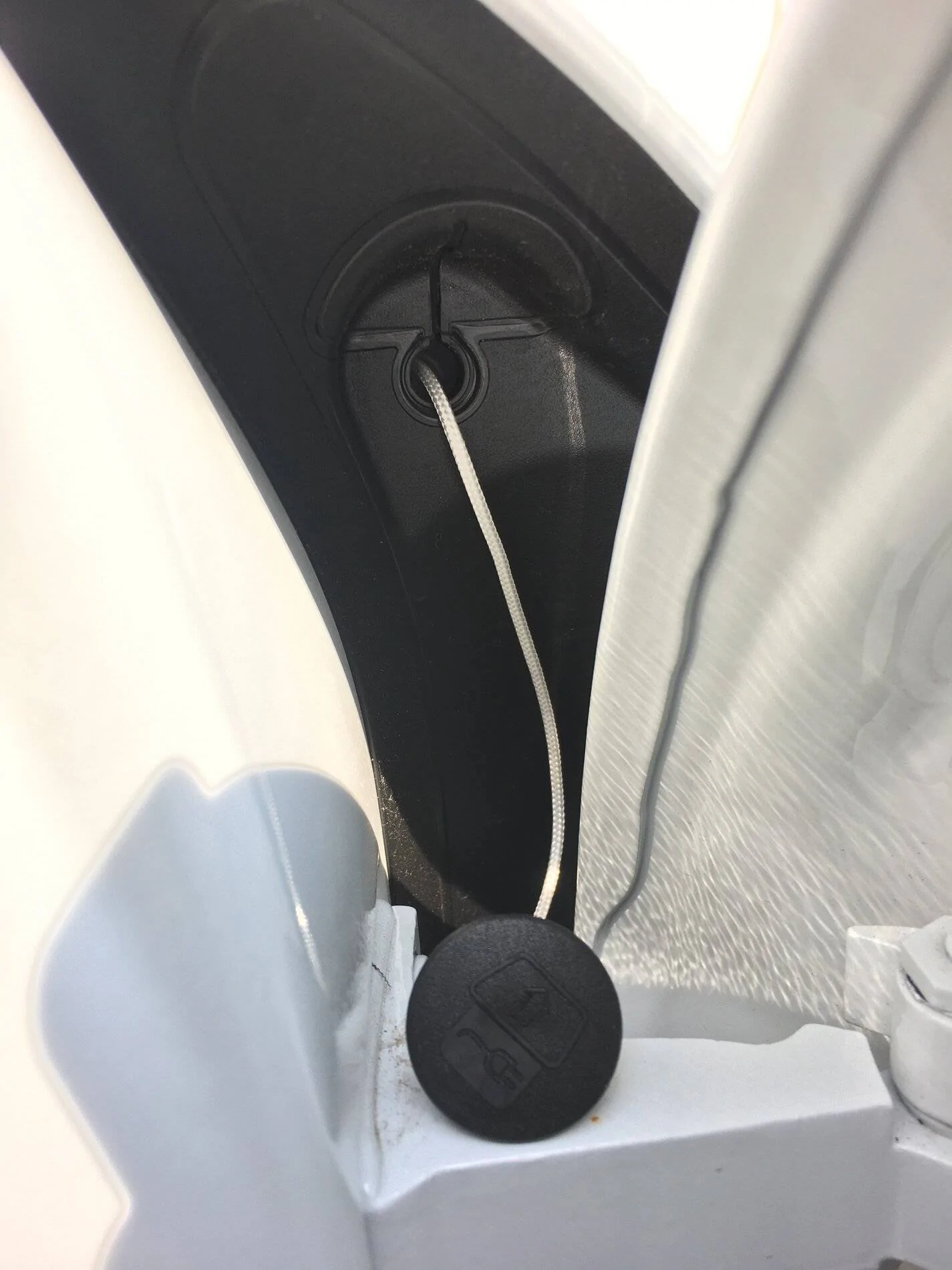 Porsche Taycan Charging Plug Stuck in Port and Won’t Release - Car is Stuck in Garage 32091C3C-9036-443D-B899-38AE32800F67