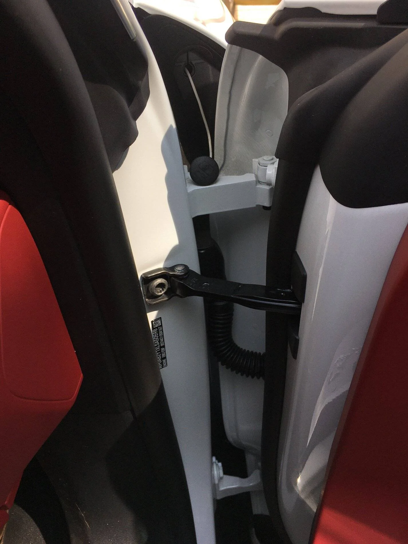Porsche Taycan Charging Plug Stuck in Port and Won’t Release - Car is Stuck in Garage 0B5538B0-8692-4193-BAFA-F73818CF8CF3