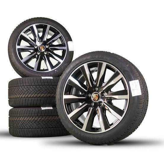 Porsche Taycan Ordering the 20' tequipment design wheels. images (88)