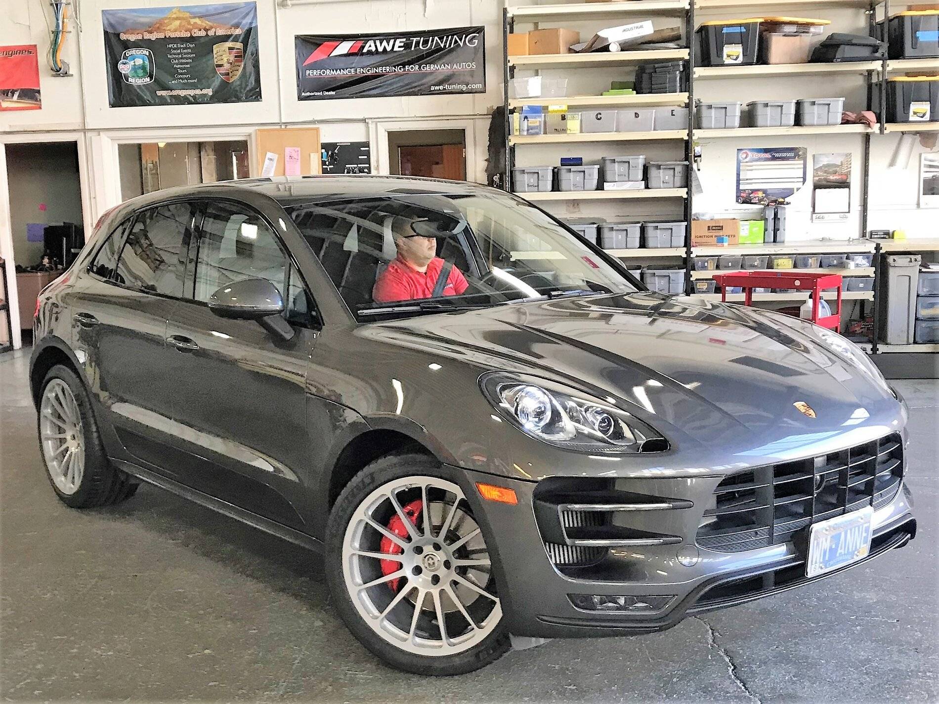 Porsche Taycan Help with wheels Macan_Turbo_HRE_Wheels_2