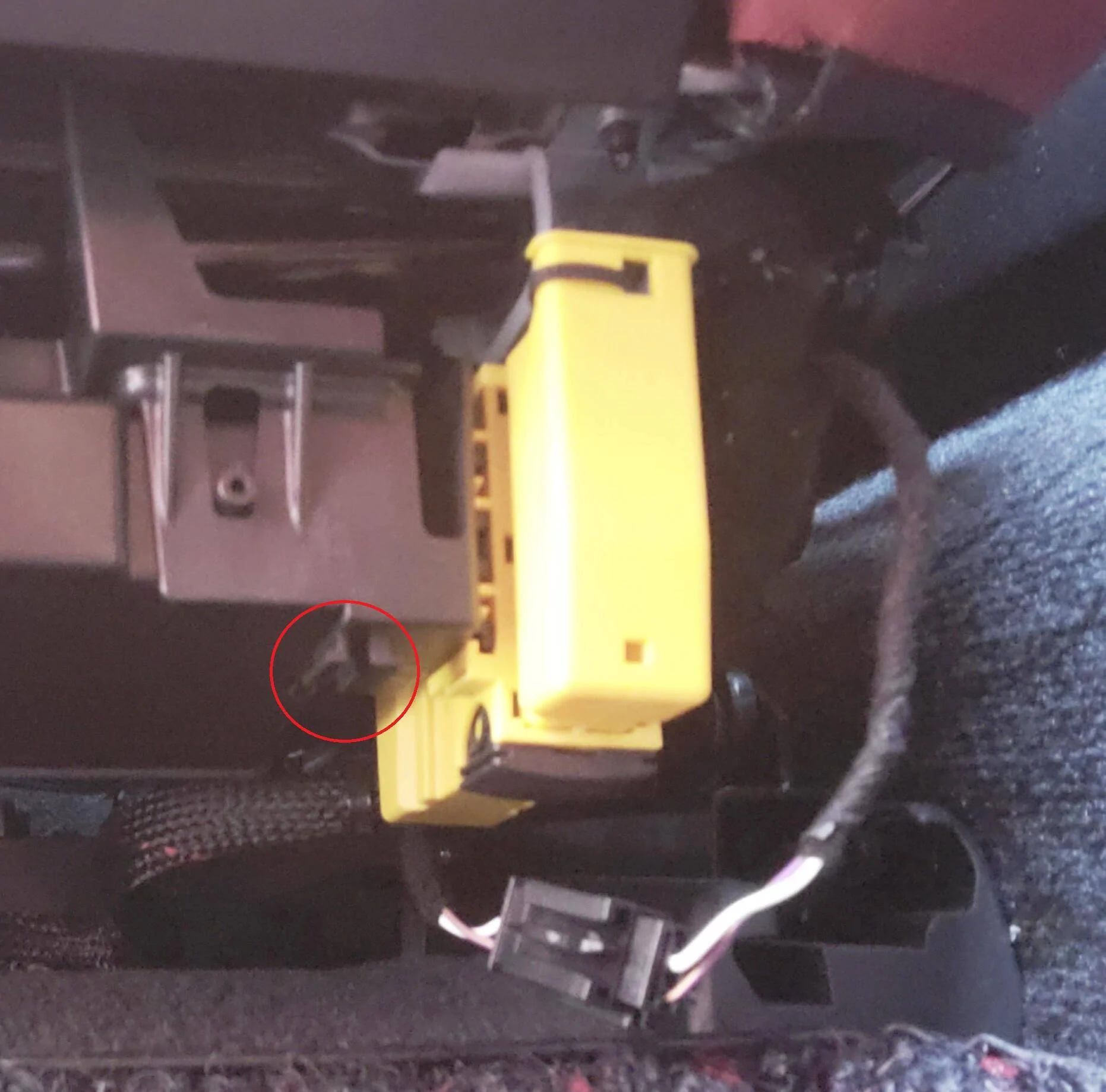Porsche Taycan Floppy Plug Syndrome Taycan