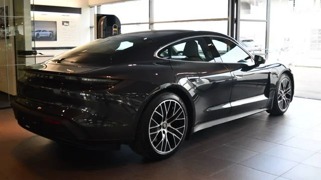 Porsche Taycan 20" Sport Aero Wheels, what do you think? 4BF36FDB-CDA7-4C19-BB9A-E423E57F76E8