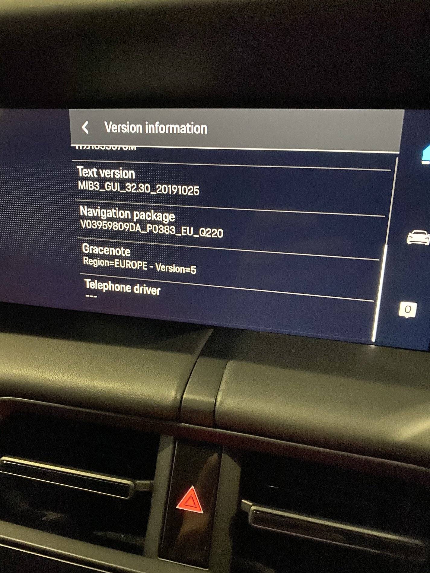 Porsche Taycan WLG2 Campaign --  software updates 87256850-C449-478C-8EB9-E2A017C975B9